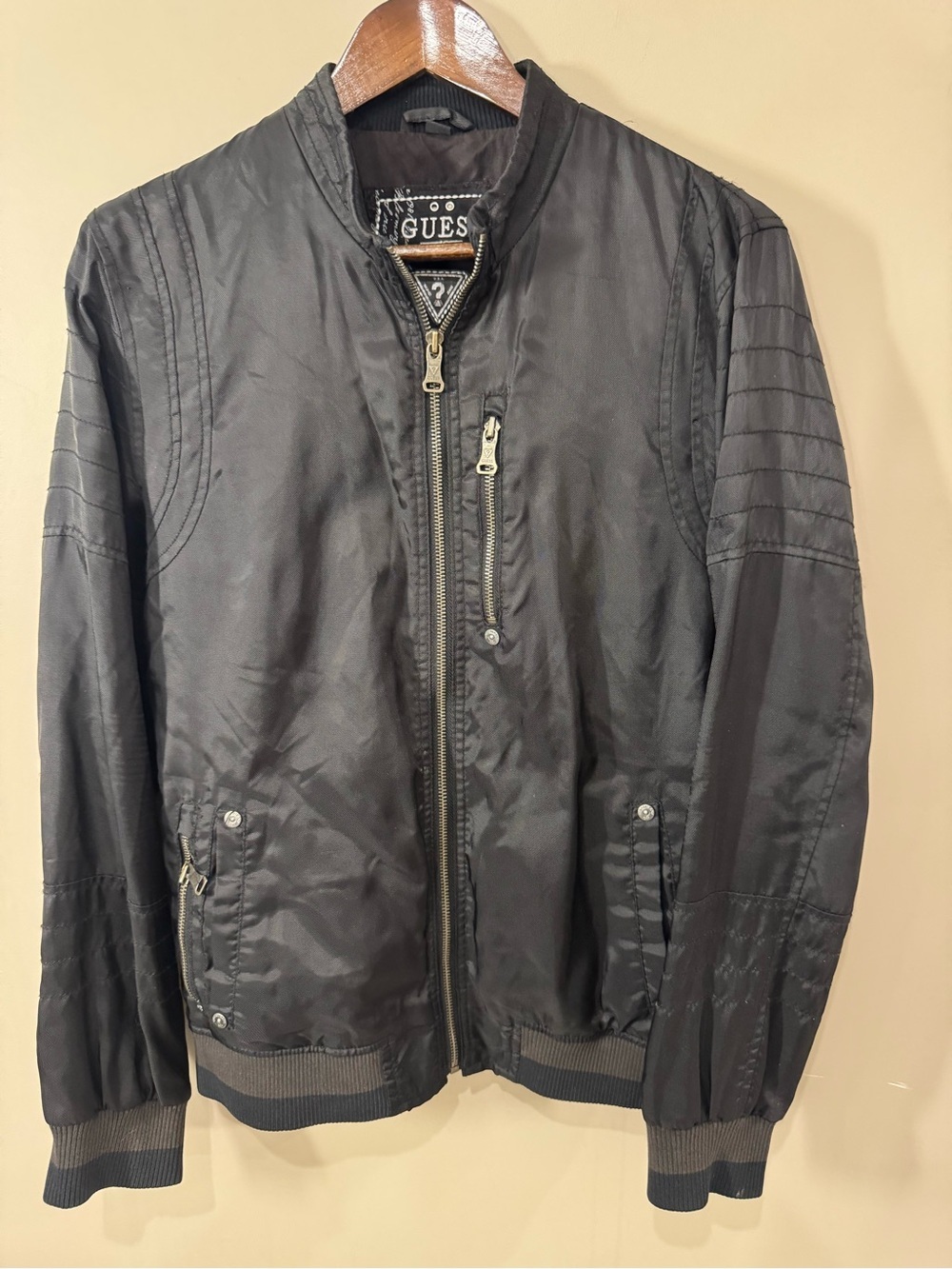 GUESS Men’s Black Bomber Jacket Moto Style Full Zip Lightweight Coat Small - Picture 3 of 10